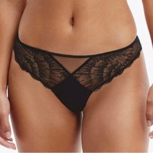 CALVIN KLEIN CAMELLIA THONG UNDERWEAR